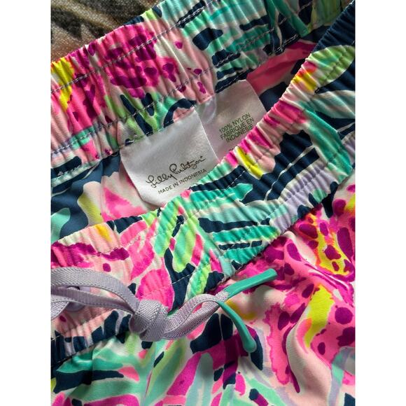 Lily Pulitzer Athletic Summer Shorts Colorful Printed Beach Swim Bottoms - Picture 3 of 7